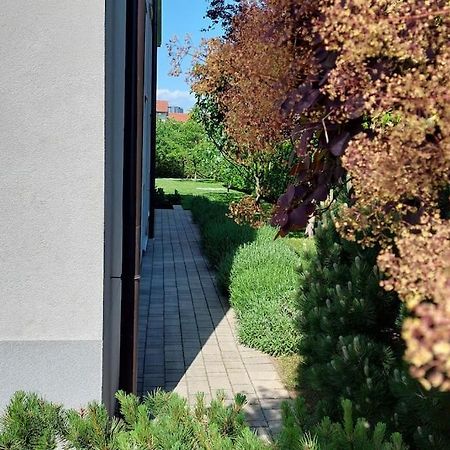 City Lodge Pine, Free Parking Ljubljana Ngoại thất bức ảnh
