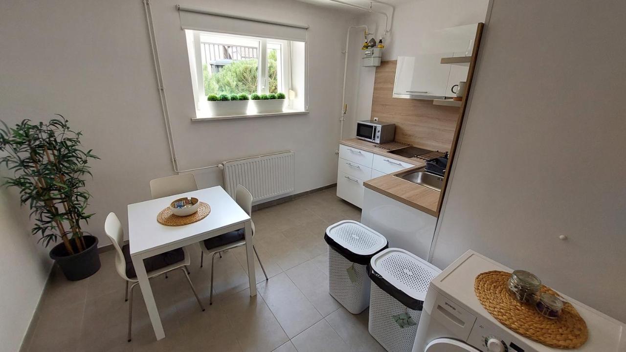 City Lodge Pine, Free Parking Ljubljana Ngoại thất bức ảnh