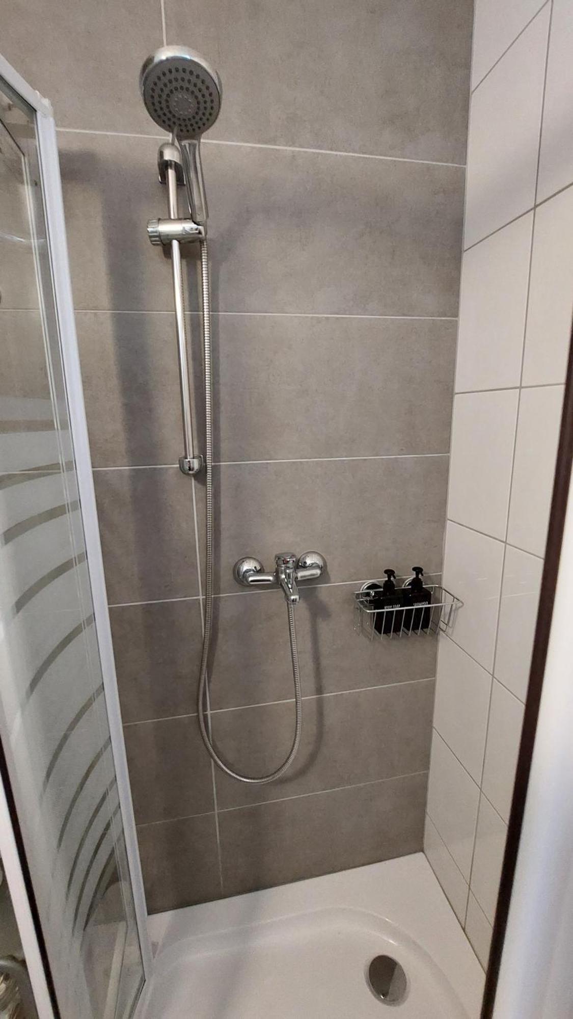City Lodge Pine, Free Parking Ljubljana Ngoại thất bức ảnh